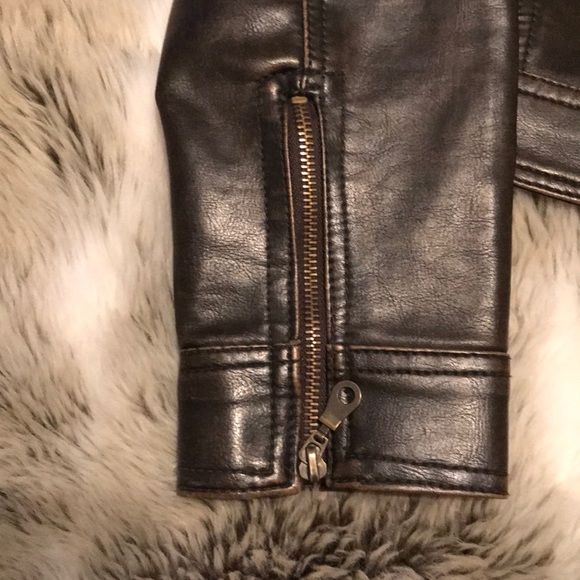 💥Leather Jacket💥 - Picture 3 of 4